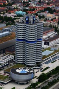 Штаб-квартира и музей BMW в Мюнхене