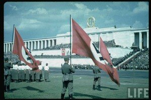 Нацистский парад у Цеппелинтрибуны