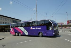 Автобус компании "Автолюкс" отправляется с киевского автовокзала
